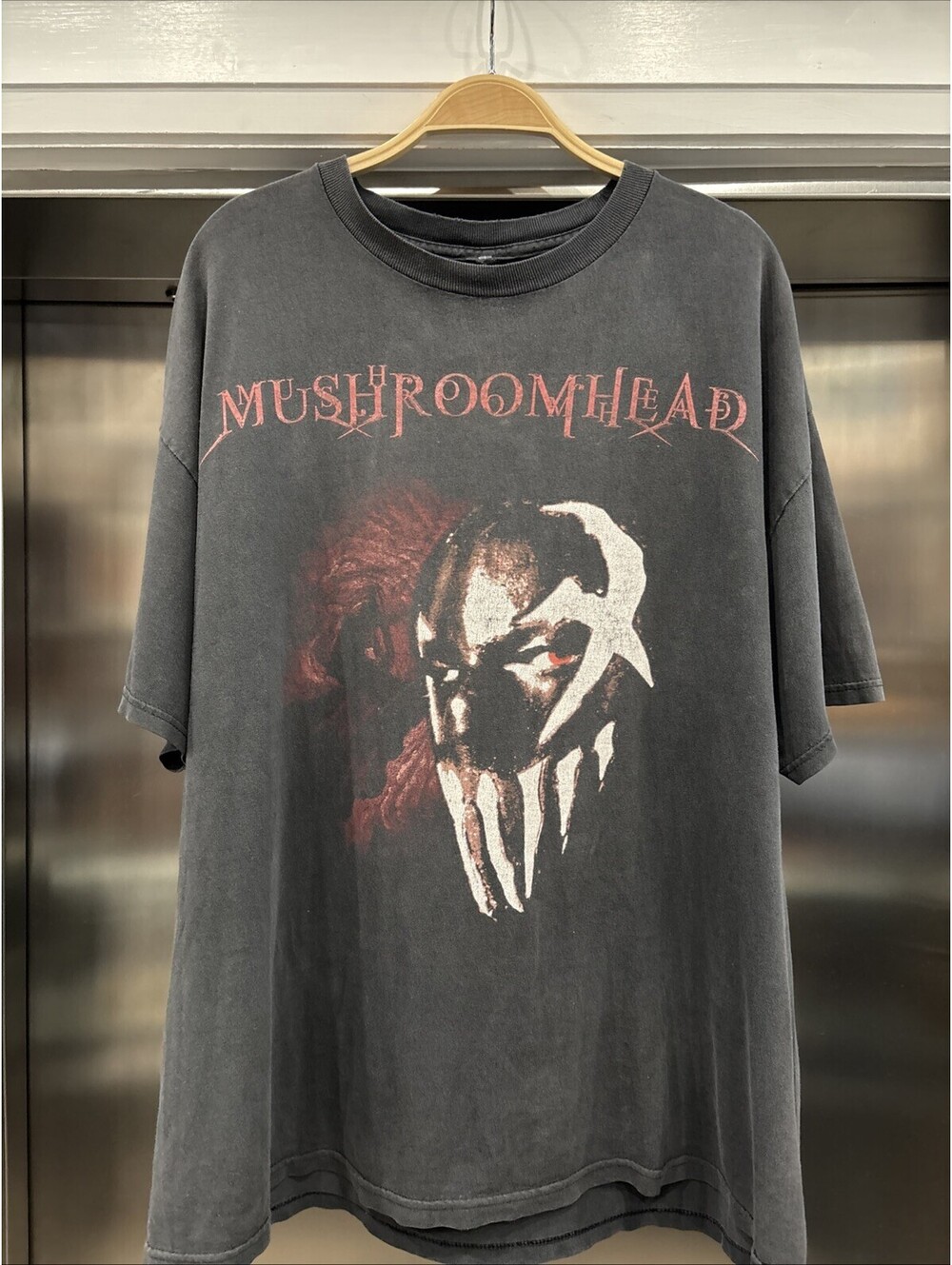 Vintage 2003 Mushroom-Head Band Graphic T-Shirt Size XL